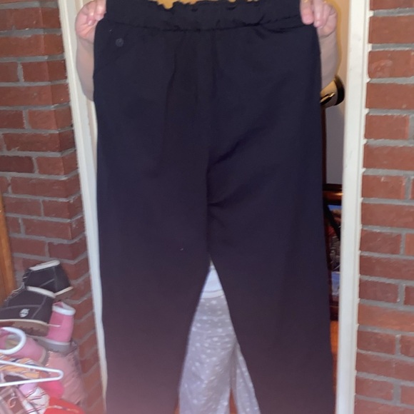 Lululemon joggers - Picture 4 of 6